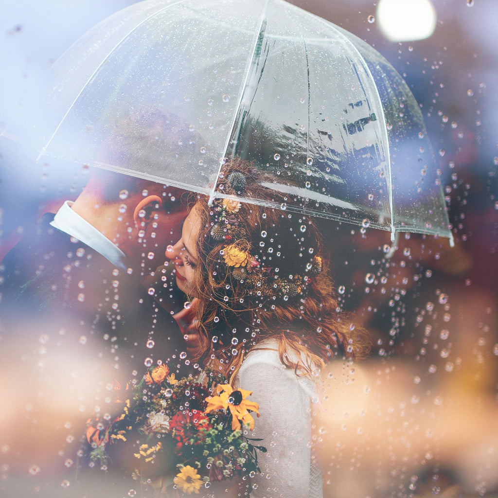 Helpful tips if it rains on your wedding day! - Confetti Bee