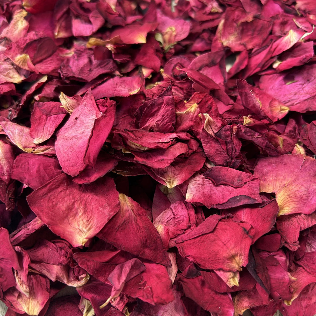 How do I store my natural petal wedding confetti? Confetti Bee