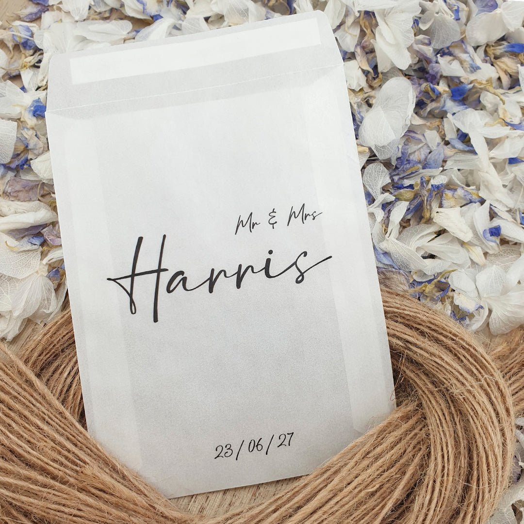 Personalised Confetti Packets - Mr & Mrs Design 1 | Confetti Bee