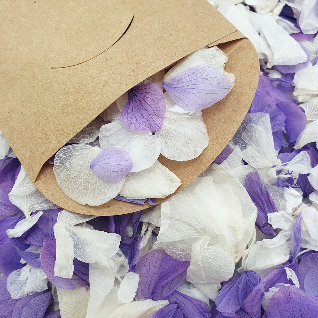 Powder Blossom Confetti | Natural Wedding Confetti | Confetti Bee
