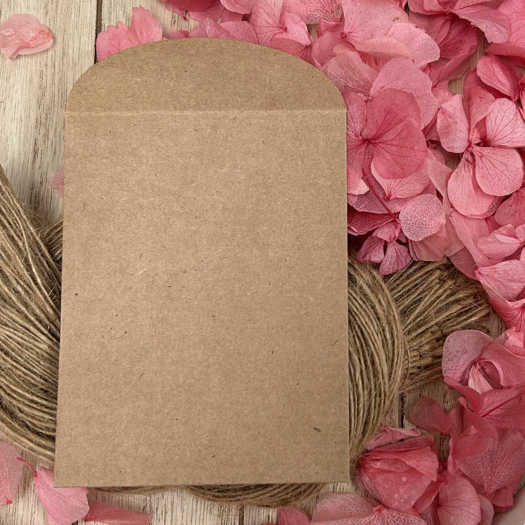 Confetti Kraft Brown Packets - Order Of The Day Heart Design 4 - Confetti Bee