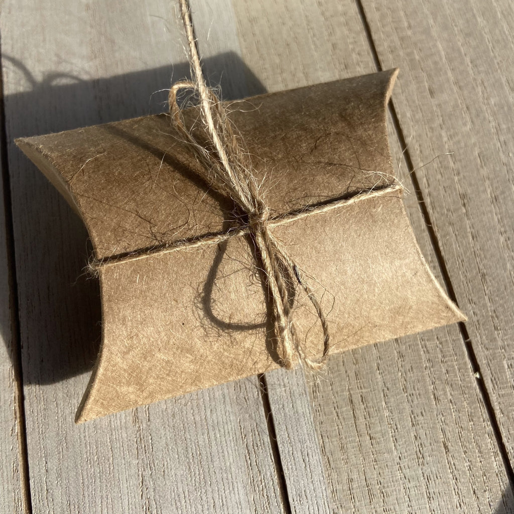 Kraft Brown Pillow Confetti Box - Confetti Bee