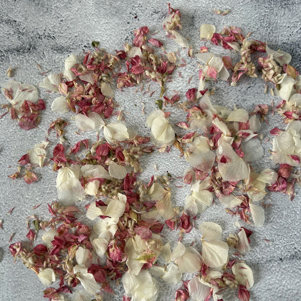 Vintage Powder Puff Confetti - Confetti Bee